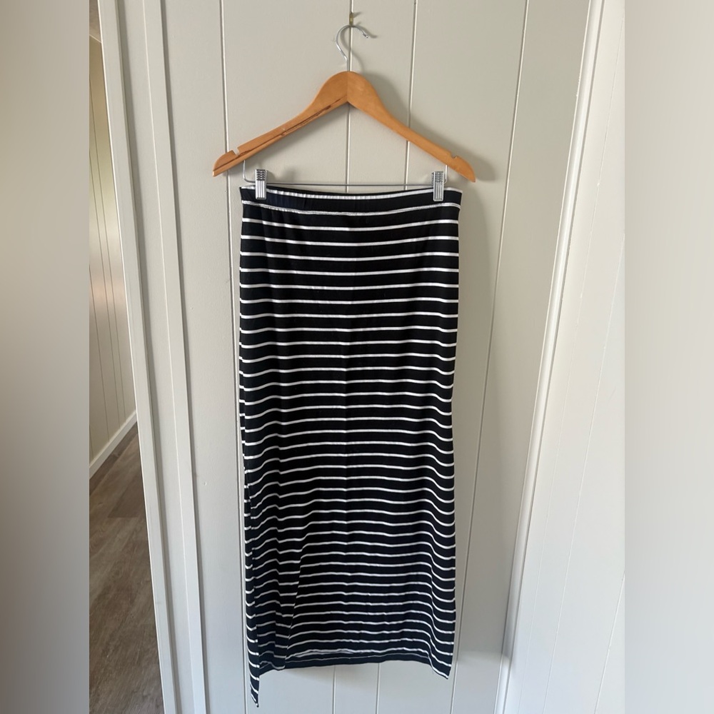 Point Zero Maxi Skirt